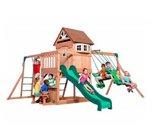 Centro de juego Montpelier Backyard Adventures