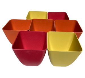 Set 7 maceteros Bio Cuadrado coral/amarillo/naranjo 12.4x13.3x13.3 cm