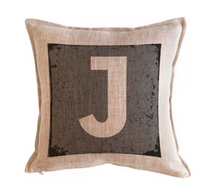 Cojín 45x45 cm Letra fondo gris J arena