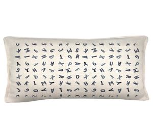 Cojín 70x35 cm Letras azul crudo