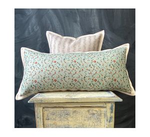 Cojín decorativo Flowery linet crudo 70x35 cm