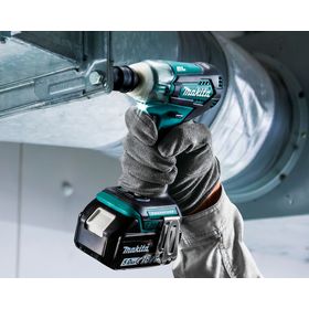 Llave impacto inalámbrica DTW181Z 18V