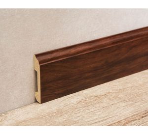 Guardapolvos Curves eps cacao mate 80x15 mm 2.4 m2