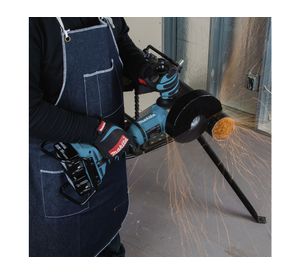 Esmeril angular inalámbrico 36V DGA701Z Makita