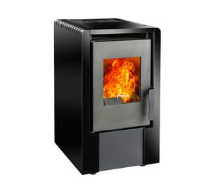 Estufa a pellet Italy 6100 negro 6.4 kW + kit instalación muro