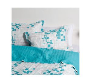 Quilt estampado diseño Luquillo 2 plazas