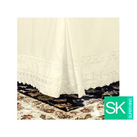 Faldón Broderie crudo súper king