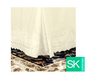 Faldón Broderie crudo  súper king