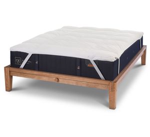 Cama europea Oak King Premium + Topper Cic