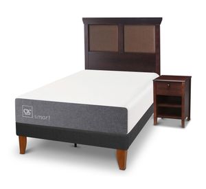 Cama europea Curve Smart 1.5 plazas + respaldo + velador chocolate Cic