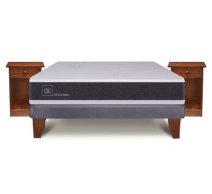 Cama europea 2 plazas Ortopedic + veladores Villarrica Cic