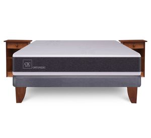 Cama europea 2 plazas Ortopedic + 2 veladores Dublín caramelo Cic