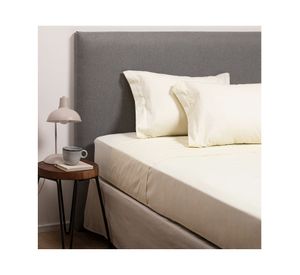 Juego de sábanas 2 plazas beige + Cubre colchón blanco
