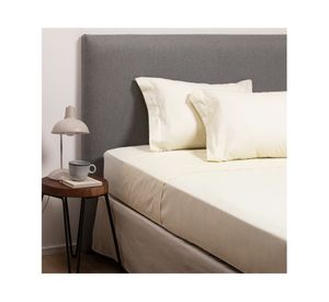 Juego de sábanas 1 plaza beige + Cubre colchón blanco