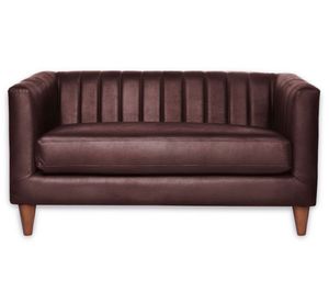 Sofá cuero Sorrento café moro Latam Home