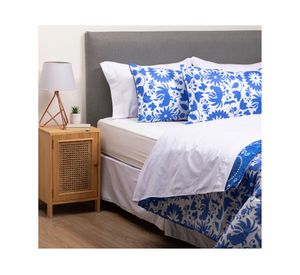 Plumón méxico 2 plazas azul + Juego de sábanas blanco + Faldón blanco