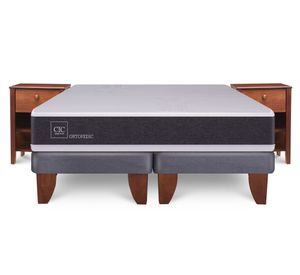Cama europea king Ortopedic + velador New Torino Cic