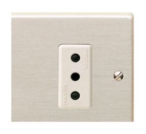 Enchufe doble embutido magic oxidal Bticino