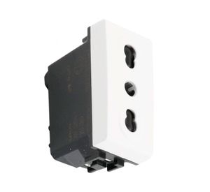 Módulo toma 2P+T blanco Bticino