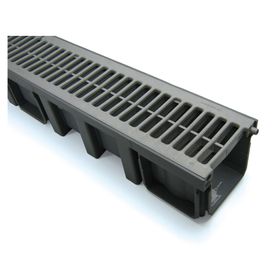 Canaleta PVC + rejilla tráfico peatonal C130