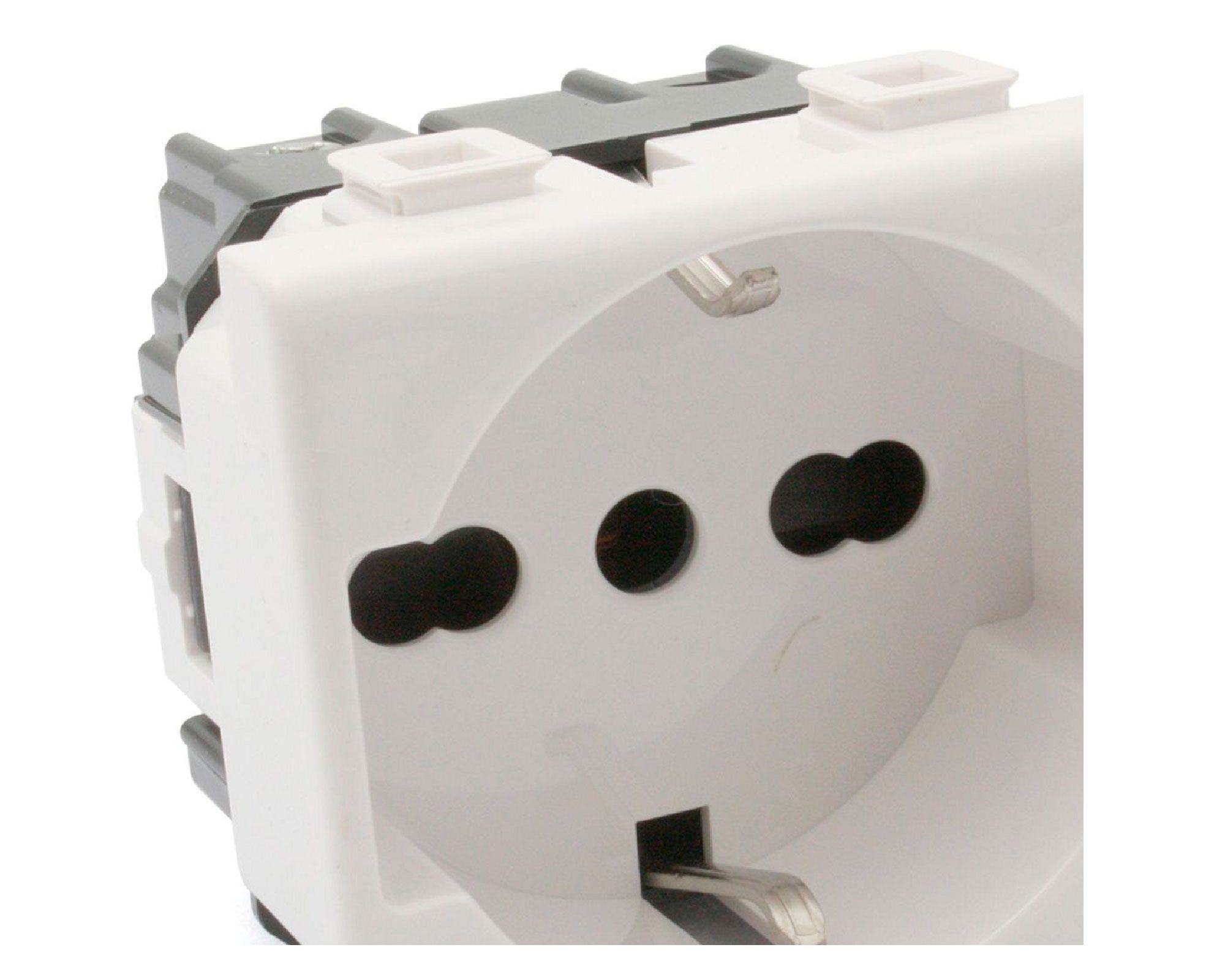 Módulo Enchufe Schuko 2P+T Bticino Matix