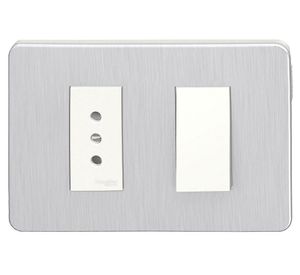 Placa armada toma corriente + interruptor 9/12 Orión Gris cósmico Schneider