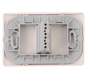 Enchufe armado 10A 250V 2P+T blanco Bticino