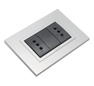 Placa armada tomacorriente doble 10/15A Zen negro/plata Kalop