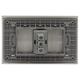 Placa armada tomacorriente simple 10A 2P+T Nóbile café Bticino