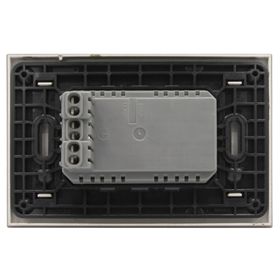 Placa armada tomacorriente dúplex 10A Nóbile café Bticino