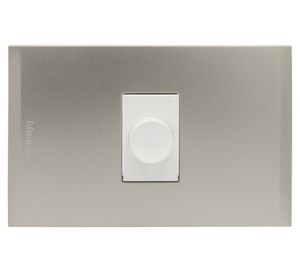 Placa armada dimmer Nobile perla Bticino