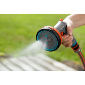 Pistola riego multifuncional Gardena.