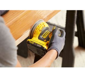 Lijadora Roto-Orbital 20V SCS220-B2 Stanley