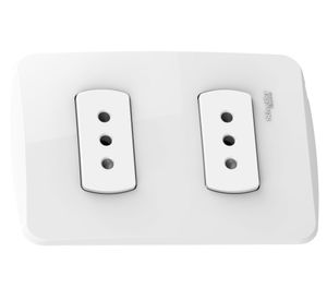 Placa armada tomacorriente doble 2P+T 10A Miluz blanco Schneider