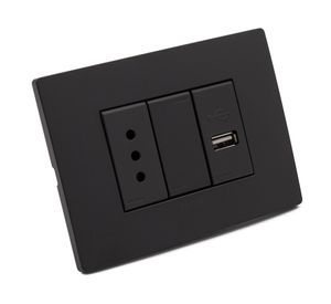 Placa armada toma corriente simple 10A + USB 1A S33 noir mate