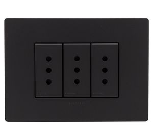 Toma corriente triple S33 10A 2500W noir mate