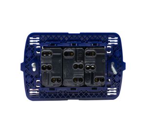 Toma triple 10A semi armado blanco