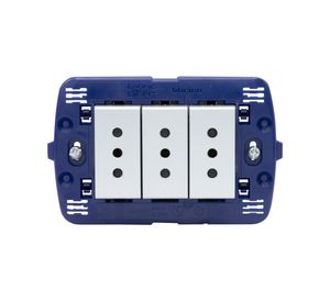 Toma triple 10A semi armado Tech gris