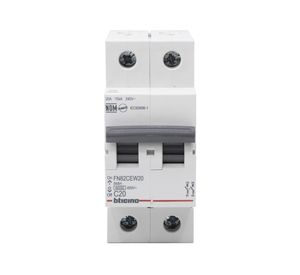 Interruptor automático bipolar 2 módulos 20A 6KA