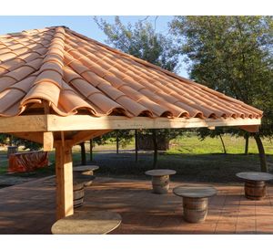 Teja Colonial cumbrera 22x50 cm arcilla