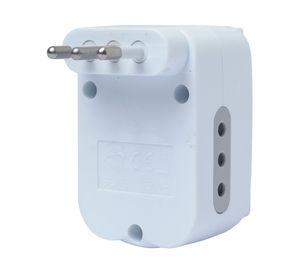 Adaptador con interruptor 10A 2 tomas 2 conexiones USB