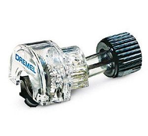 Mini sierra circular. Dremel