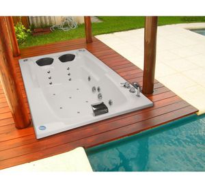 Tina hidromasaje 122x177 cm izquierda Lebka blanco Norglas.