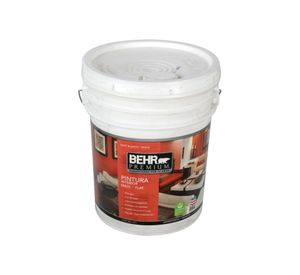 Esmalte al agua interior blanco mate Behr Premium Tineta