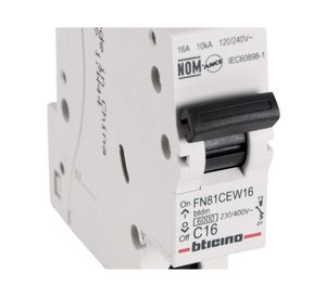 Interruptor automático 16 a termomagnético Bticino