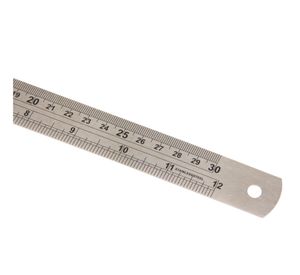 Regla metálica 30cm RU045-N Robust