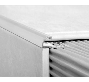 Guardacanto bullnose 10 mm x 2,5 m natural Atrim