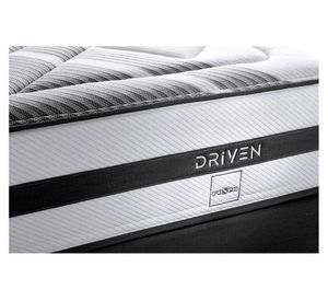 Cama europea king Driven + set Issey grafito Rosen