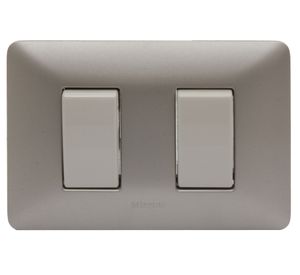 Interruptor doble 250 volts matix beige Bticino