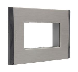 Placa 3 módulos + soporte Nobile titanio Bticino